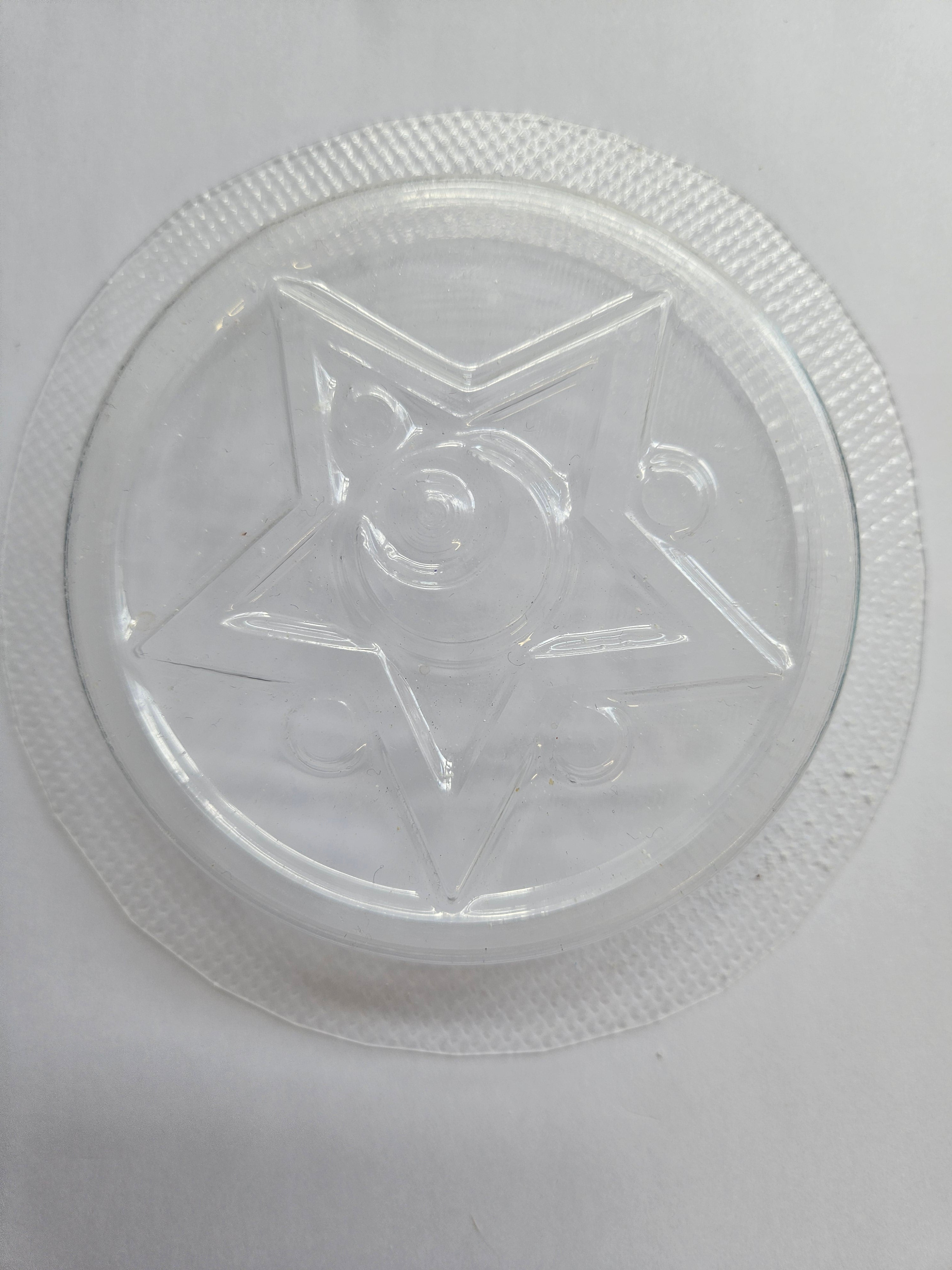 🌙✨ Magical Moon Pendant – Celestial Charm Bath Bomb